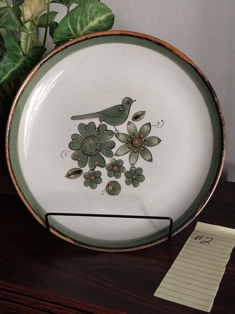 El Palomar Green and White Decorative Plate with Bird and Floral Design Plate 2